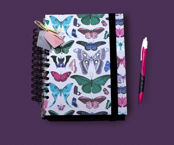 portada1302-1080 Libreta personalizada de mariposas y flores