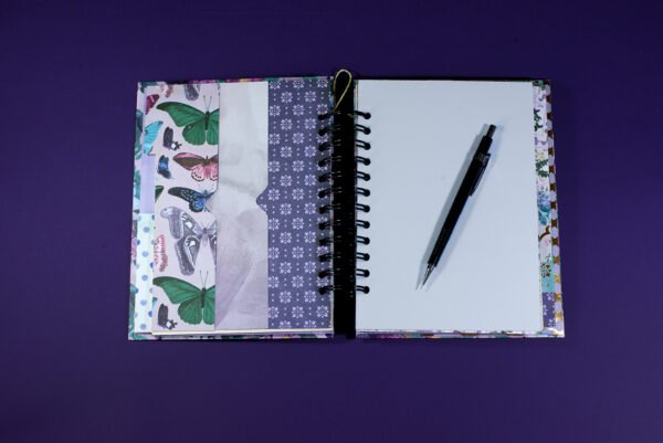 Libreta personalizada "Flores y tapices"
